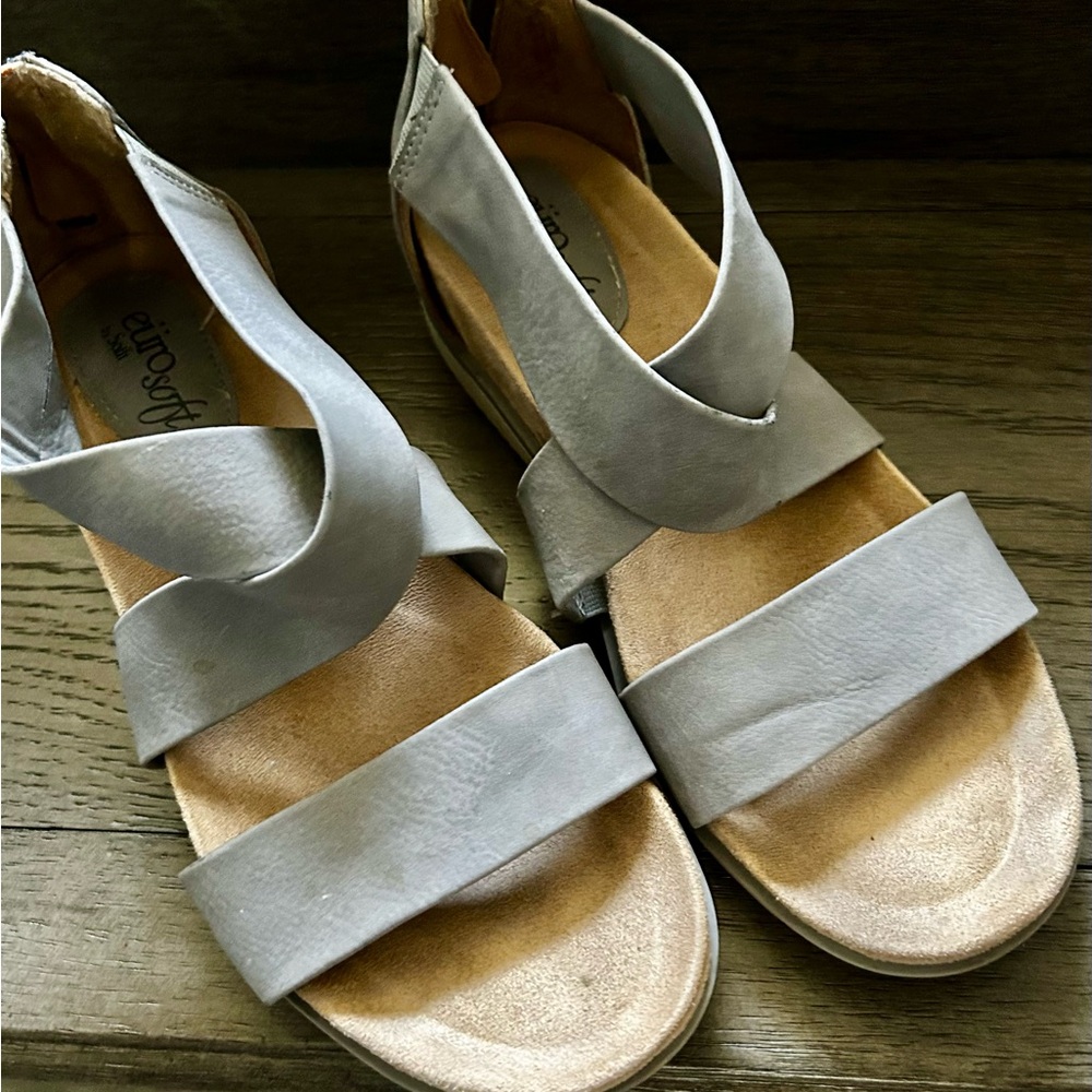 Size 8 Eurosoft Women's Gray Wedge Sandals
